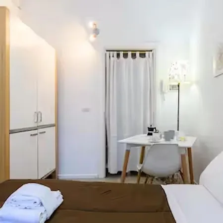 Sabelli Flat 1 Apartment